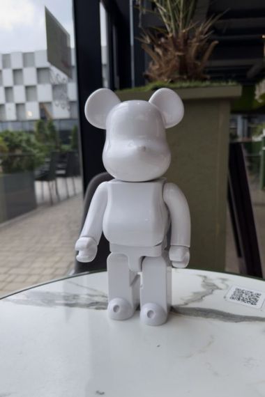 Ведмідь Bearbrick білий 28 см a217 | Зображення 1