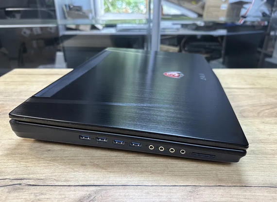 Ноутбук MSI Dominator Pro 17.3" FHD IPS i7 4710HQ/16GB/SSD+HDD/GTX 980M-8Gb Б/В | Зображення 4