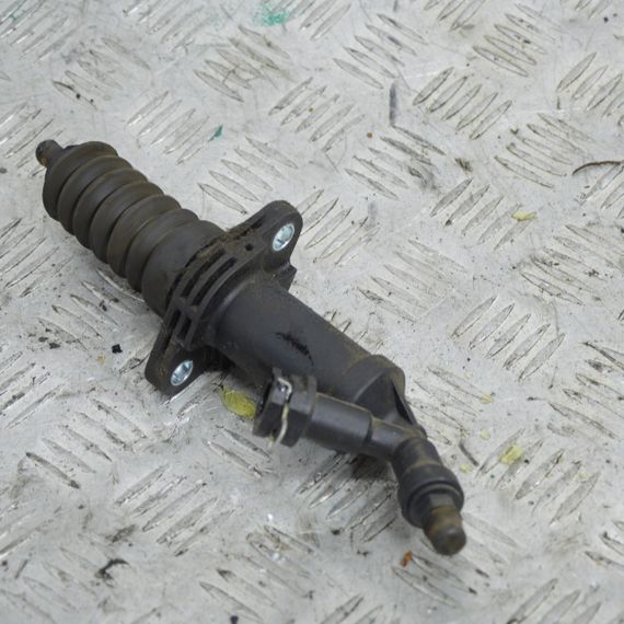 Циліндр зчеплення 2.0 BMW E81 E82 E88 E90 E91 E92 E93 2004-2013 Робочий циліндр зчеплення БМВ 6785964 | Зображення 1