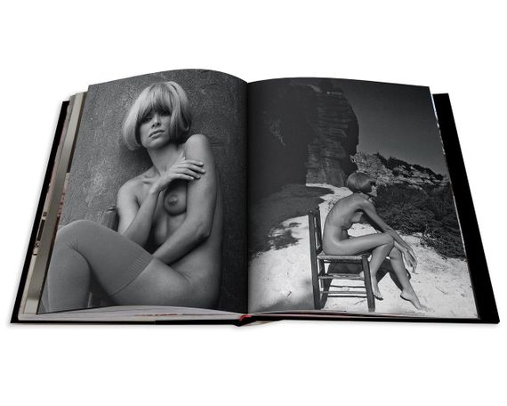 Книга фотоальбоми відомих фотографів Франсіс Джакобетті Giacobetti. Jerome Neutres книги про ню фотографів | Зображення 9