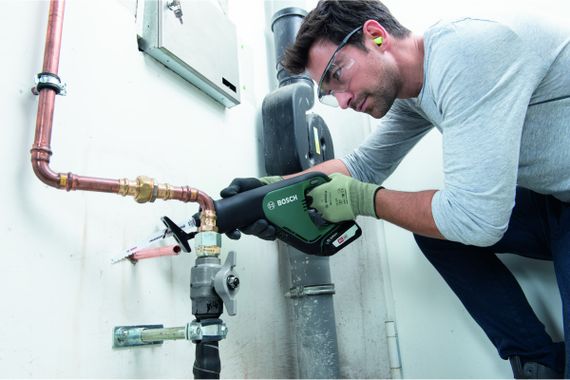 Пила шабельна Bosch AdvancedRecip 18 Solo, 18В, 3100 р/хв, хід 14.5мм, 2.1кг, (без АКБ и ЗП) (0.603.3B2.400) | Зображення 4