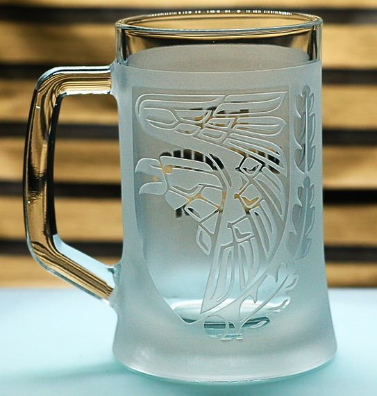 Подарочный бокал для пива с гравировкой 670 мл лого шеврона 93 механизированная бригада «Холодный Яр»