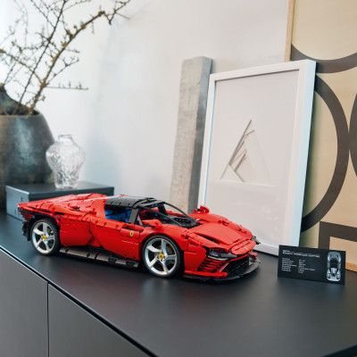 Конструктор LEGO Technic Ferrari Daytona SP3 (42143) | Зображення 2