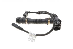 Патрубок системи охолодження BMW 3 E90 X5 E70 08- M57 13717808158