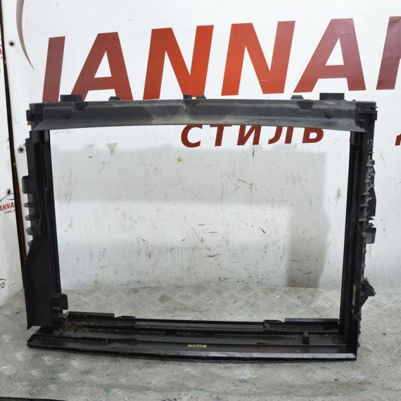 Рамка радіатора BMW 5 E60 2003-2010 Кожух дифузор радіатора БМВ е60 7548346 754834603