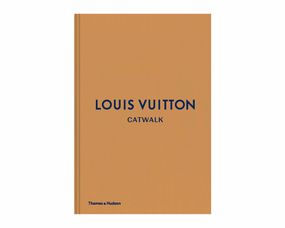 Книга про модні колекції Луї Вітон Louis Vuitton Catwalk: The Complete Fashion Collections. Jo Ellison