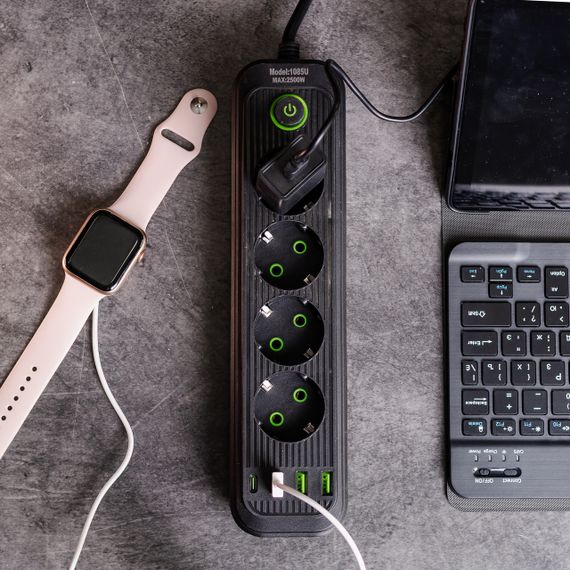 Мережевий фільтр 4.35 м подовжувач на 4 розетки з 3 USB 1 Type-C та кнопкою відключення HP-5-14 | Зображення 1