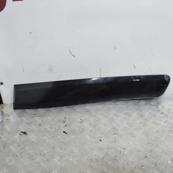 Молдинг лівої зсувної двері Citroen Berlingo II 2012-2018 Накладка лівої двері Сітроен Берлінго 9681645077