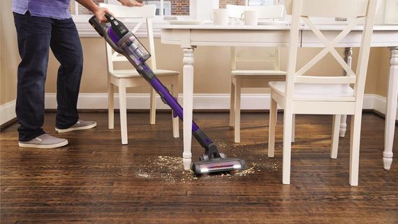 Пилосос акумуляторний (електровіник) BLACK+DECKER BHFEV362DP | Зображення 2