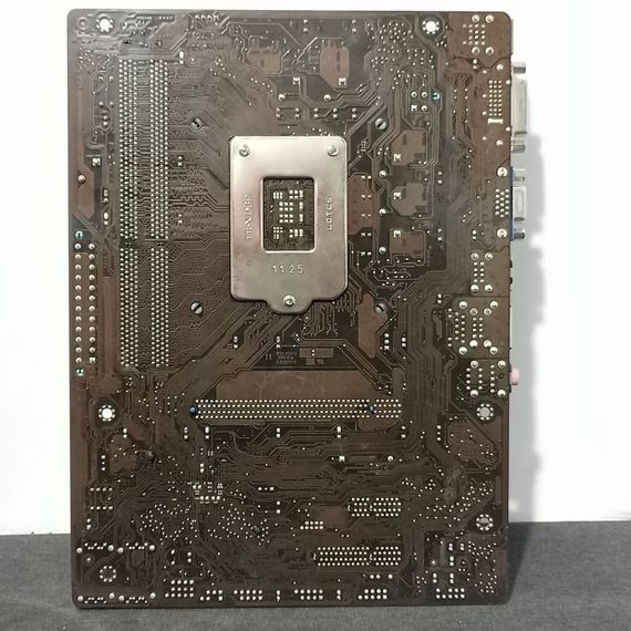 Комплект: Материнська плата Asus P8H61-MX / Intel Core i5-2500 (4 ядра по 3.3 - 3.7 GHz) / Socket LGA 1150 / 8 GB DDR3 / кулер б/в | Зображення 4