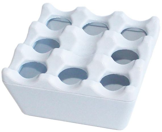 Попільничка Tablasi квадратна 8.5x8.5см біла