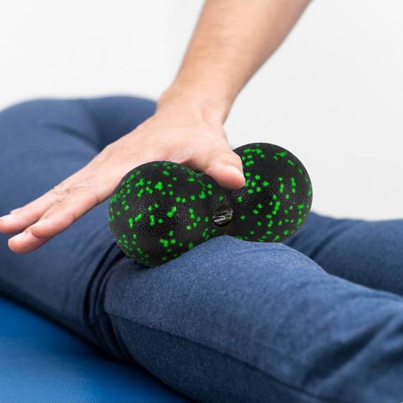 Массажный мяч двойной Паверплей PP-4352 Epp foam peanut ball (d8*16cm.) Черно/Зеленый | Зображення 3