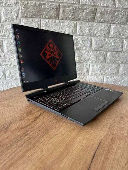 Ноутбук HP Omen 15-dc1030nr 15.6" i7 8750H 16Gb SSD 128Gb + HDD 1Tb RTX 2060   Б/В | Зображення 1
