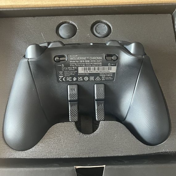Контролер Razer Wolverine RZ06-0401 Chroma Wired Gaming Pro для Xbox, ПК | Зображення 1