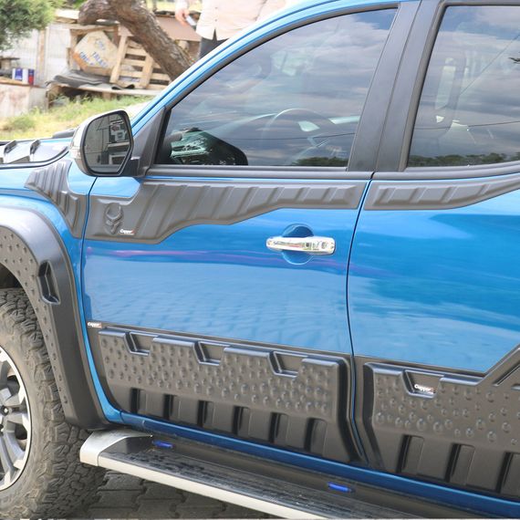 Верхні молдинги дверей 2019-2023 (6 шт, ABS) для Mitsubishi L200 2015↗ рр. | Зображення 3