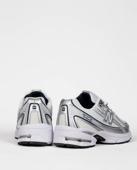 Жіночі кросівки New Balance 740 White Silver | Зображення 2