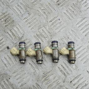 Форсунка 1.4 Volkswagen Golf V 2003-2008 Форсунка Фольксваген Гольф 5 036031AC