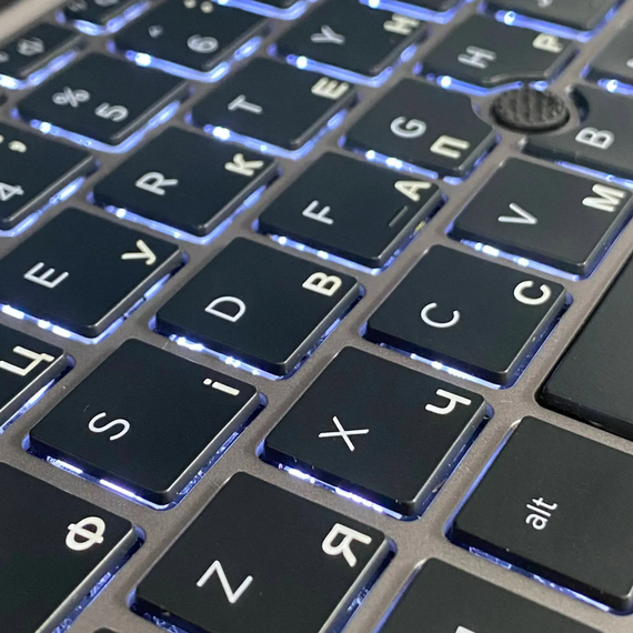 Мобільна робоча станція Б-клас HP ZBook 15 G5 / 15.6" (1920x1080) IPS / Intel Core i7-8850H (6 (12) ядра по 2.6 - 4.3 GHz) / 16 GB DDR4 / 256 GB SSD / nVidia Quadro P1000, 4 GB GDDR5, 256-bit / WebCam / USB Type-C б/в + Подарунок Бездротова миша / USB | Зображення 5