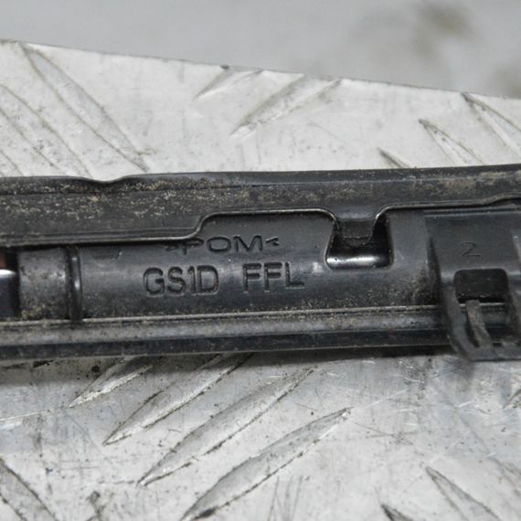 Молдинг скла правих дверей Mazda 6 GH 2008-2012 Накладка скла передніх правих дверей Мазда GS1DFRL | Зображення 5