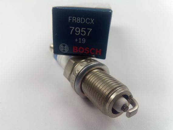 Свічка запалювання BOSCH PLUS FR8DCX +19 (Lanos 1.6) (0242229660)Цена за шт. | Зображення 1