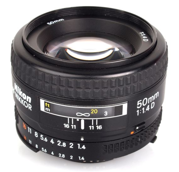 Объектив Nikon 50 mm f/1.4G AF-S NIKKOR (JAA014DA)