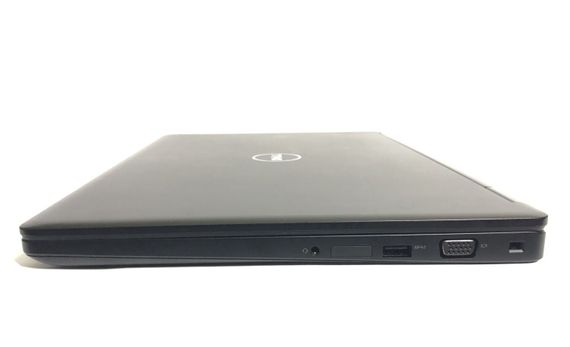 Ноутбук Dell Latitude 5580 / 15.6" (1366x768) TN / Intel Core i3-7100U (2 (4) ядра по 2.4 GHz) / 8 GB DDR4 / 128 GB SSD / Intel HD Graphics 620 / WebCam / Win 10 Pro б/у | Зображення 4