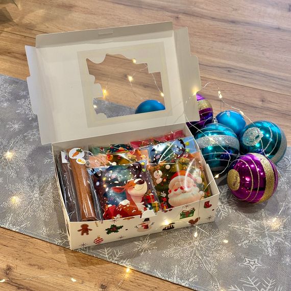 Подарунковий набір пастили “Казка зимових свят” — 25 фруктово-ягідних смаків (450 г) + йогуртова пастила + пастила з горіхами | Зображення 3