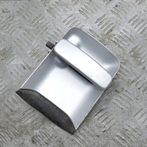 Ручка дверей зовнішня бічна права Peugeot Partner 2003-2008 Ручка правої дверки розсувна Пежо 9634932180