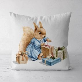 Подушка декоративная Soft Белочка с подарками 45x45 см (45PST_22NG002)
