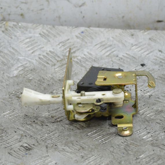 Замок кришки багажника Citroen Berlingo M59 2003-2008 Замок багажника Сітроен Берлінго м59 | Зображення 2