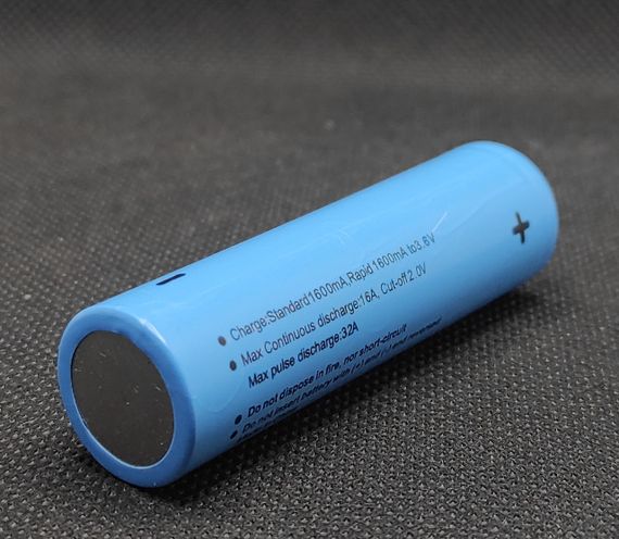 Аккумулятор Li-Fe Soshine 18650 3,2V 1600mAh (1шт.) | Зображення 1