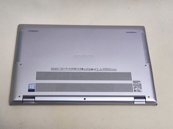 Ультрабук Dell Inspiron 15 7501 / 15.6" (1920x1080) IPS Touch / Intel Core i5-10300H (4 (8) ядра по 2.5 - 4.5 GHz) / 8 GB DDR4 / 256 GB SSD / Intel UHD Graphics / WebCam б/у | Зображення 7