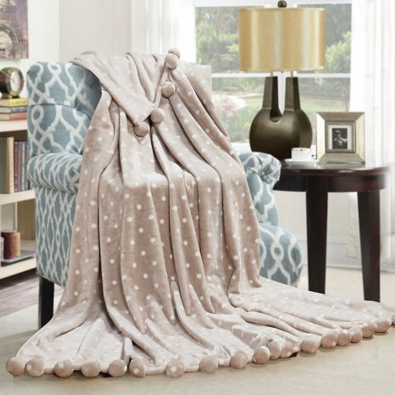 Плед хутряний з помпонами Бежевий Кулі Love You 150 x 200 см