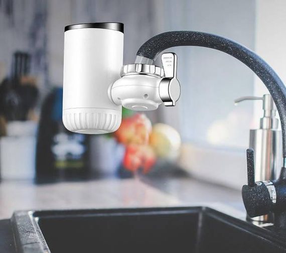 Проточный водонагреватель мини бойлер Спартак RX-013 3000Вт