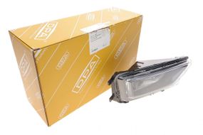 Фара протитуманна VW Amarok 17- R  99411799902