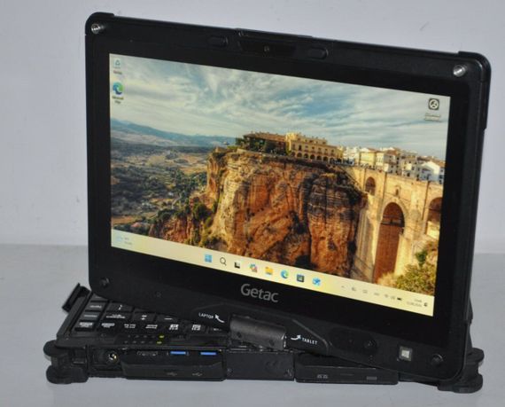 Захищений нетбук-трансформер Getac V110 G4 / 11.6" (1366x768) IPS Touch / Intel Core i7-7500U (2 (4) ядра по 2.7 - 3.5 GHz) / 8 GB DDR4 / 128 GB SSD / Intel HD Graphics 620 / WebCam / Стілус / Windows 11 Pro / Два АКБ б/в + Подарунок Миша та флешка | Зображення 8
