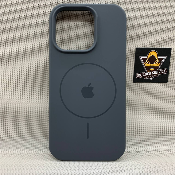 Чехол Iphone 16 Pro MagSafe SoftTouch мягкий Противоударный Серый