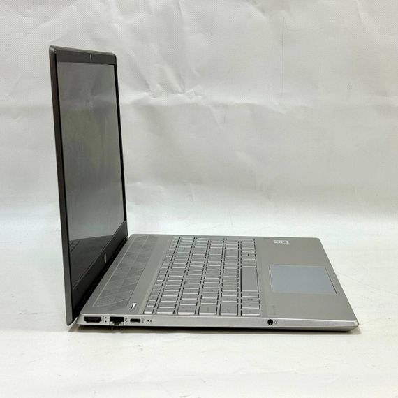 Ноутбук Б-класс HP Pavilion 15-cs3153cl / 15.6" (1920x1080) IPS / Intel Core i5-1035G1 (4 (8) ядра по 1.0 - 3.6 GHz) / 12 GB DDR4 / 512 GB SSD / Intel UHD Graphics / WebCam / Windows 11 Pro б/у | Зображення 4