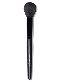 Пензлик E.L.F. BLUSH BRUSH. Кисть для румян и бронзера