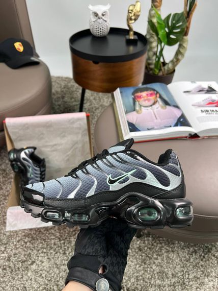 Кросівки Air Max Plus Grey Black Silver , текстиль , В'єтнам 41 26 см | Зображення 2