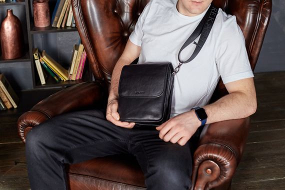 Сумка с клапаном через плече шкіряна чорна Tiding Bag TD-20033 | Зображення 7