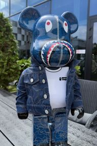 Фигурка Bearbrick WGM Levis дизайнерська статуетка ведмідь Беарбрік 70 см mb043 синя