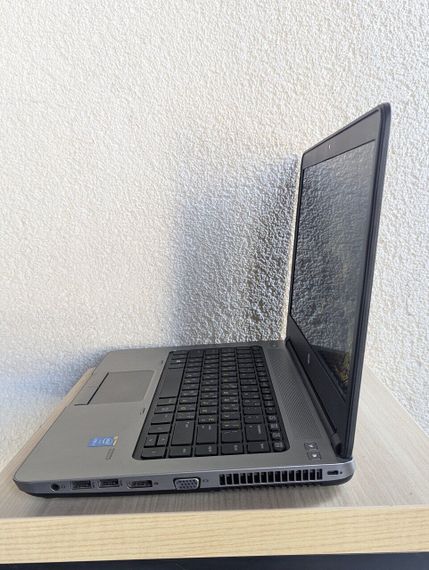 Ноутбук Б-клас HP ProBook 640 G1 / 14" (1600x900) TN / Intel Core i5-4210M (2 (4) ядра по 2.6 - 3.2 GHz) / 8 GB DDR3 / 128 GB SSD / Intel HD Graphic 4600 / WebCam б/в | Зображення 6