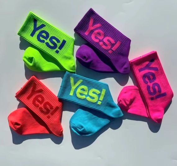 Высокие спортивные носки "Yes!" — фиолетовые | Зображення 3