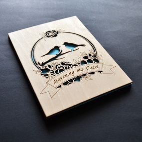 Именная открытка с гравировкой "Синички". Оригинальная открытка на свадьбу, помолвку, годовщину.