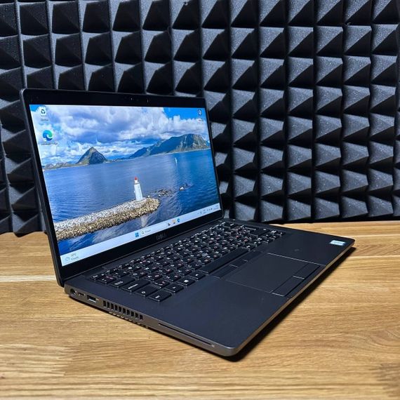Ноутбук Dell Latitude 5401 / 14" (1920x1080) IPS / Intel Core i7-9750H (6 (12) ядер по 2.6 - 4.5 GHz) / 16 GB DDR4 / 256 GB SSD / Intel UHD Graphics 630 / WebCam б/у | Зображення 4