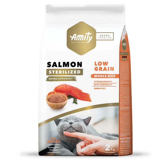 Сухой корм для стерилизованных котов с лососем Amity Super Premium Cat Sterilized Salmon, 2 кг