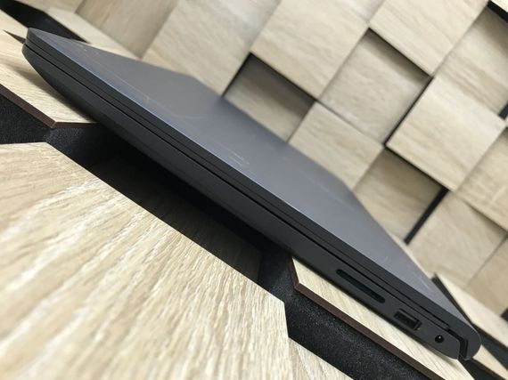 Ультрабук Б-класс Dell Inspiron 15 3511 / 15.6" (1920x1080) IPS Touch / Intel Core i5-1135G7 (4 (8) ядра по 4.2 GHz) / 16 GB DDR4 / 256 GB SSD M.2 / Intel Iris Xe Graphics / WebCam / HDMI / Windows 10 б/у | Зображення 5