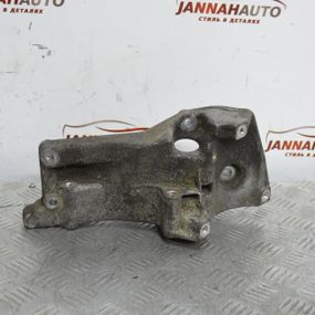 Кронштейн генератора Skoda Fabia1.4 16V кріплення Шкода Фабія 036145169G