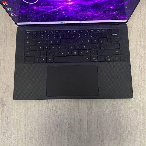 Мобильная рабочая станция Б-класс Dell Precision 7760 / 15.6" (3840x2160) IPS Touch / Intel Core i7-11850H (8 (16) ядер по 2.5 - 4.8 GHz) / 16 GB DDR4 / 512 GB SSD / nVidia Quadro T1200, 4 GB GDDR6, 128-bit / WebCam б/у | Зображення 2